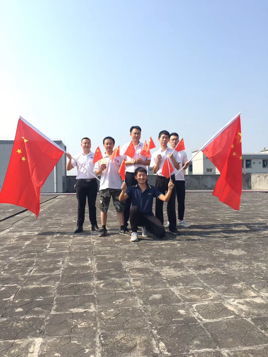 華夢(mèng)七十載，初心繹時(shí)代！——元?jiǎng)t繼電器伴您一起走進(jìn)20時(shí)代！